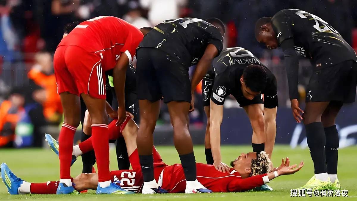 4.8亿豪购换来四大皆空！利物浦魂断欧冠，斯洛特的锅能甩给谁？